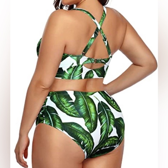 2 Piece Bikini Bathing Suit Green Leaf Print High-Waisted Ruched Woman's 18W - Picture 3 of 10